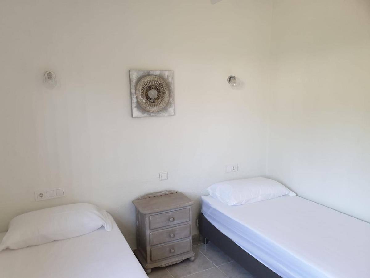 Cheerful 2-Bedroom Villa With Private Pool Calpe Buitenkant foto