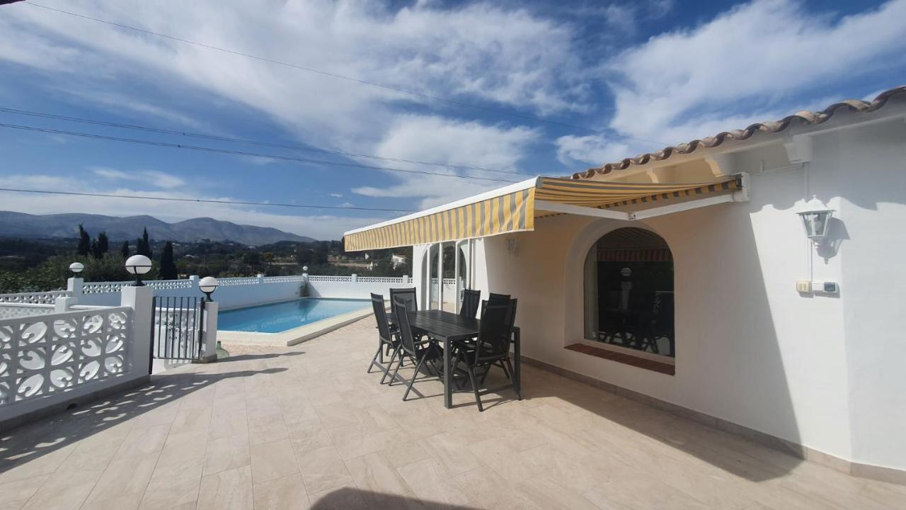 Cheerful 2-Bedroom Villa With Private Pool Calpe Buitenkant foto
